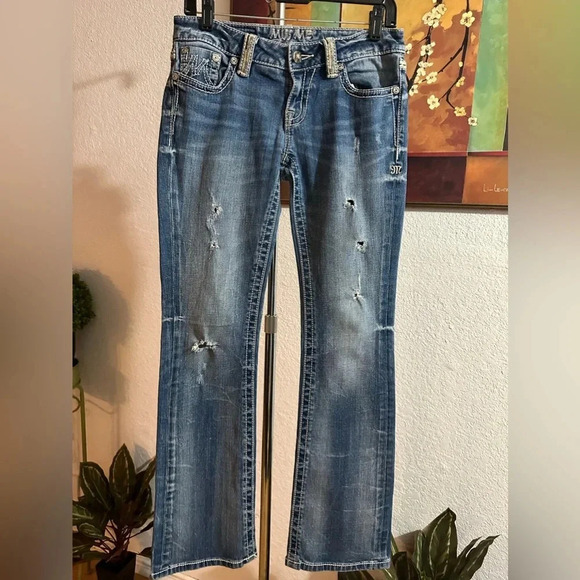 Miss Me distressed/rigged jeans size 27/33 - Picture 3 of 13